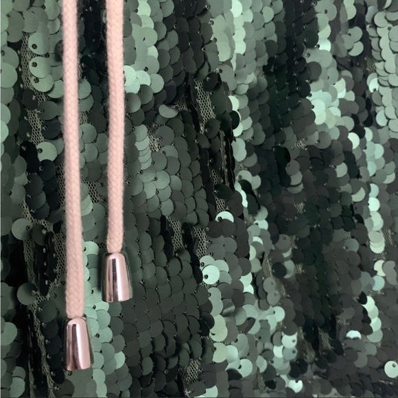 Zara Matte Green Sequin Shorts Small - Picture 7 of 10